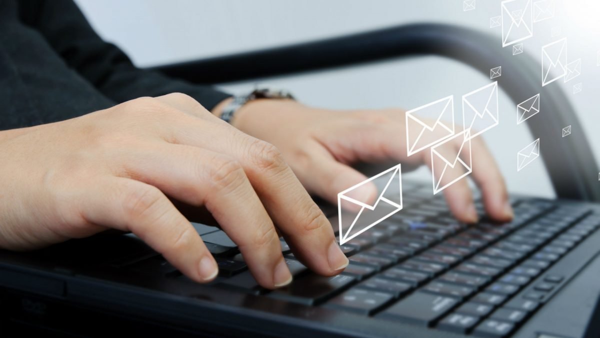 konfigurasi SMTP Gmail dengan POSTMAN