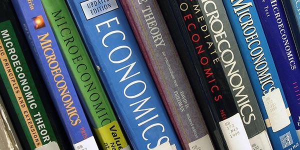 pengertian ekonomi menurut para ahli